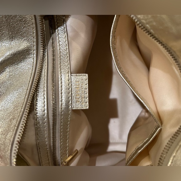 Vintage Versace Metallic Gold Leather Medusa Medium Bag - Picture 8 of 11